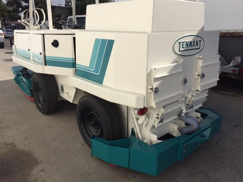 Tennant 550 floor scrubber Reconditioned