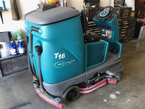 Tennant T16 Floor Scrubber