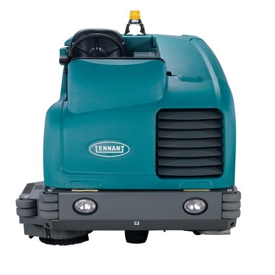 Tennant 40" Rider Floor Scrubber Rental