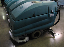 Reconditioned Tennant 5680 floor scrubber