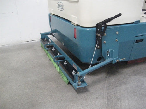 Tennant 6400 Rider Sweeper