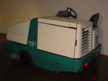 Reconditioned Tennant 6650 sweeper