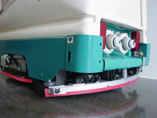 Reconditioned Tennant 7200 rider floor scrubber