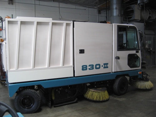 Tennant 830-II Street Sweeper