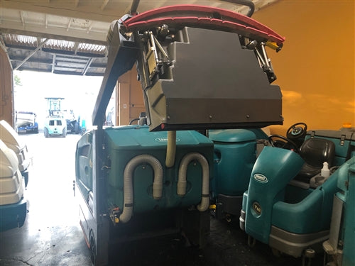 Tennant M20 Sweeper Scrubber